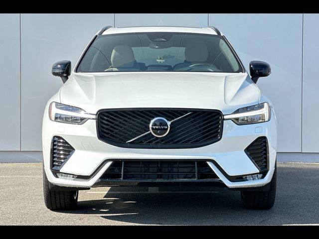 2026 Volvo XC60 Plus