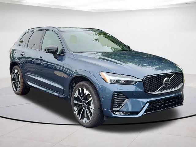 2026 Volvo XC60 Plus