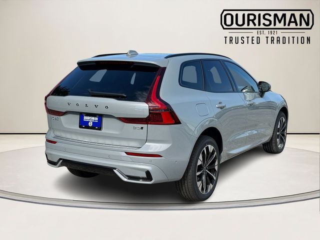 2026 Volvo XC60 Plus
