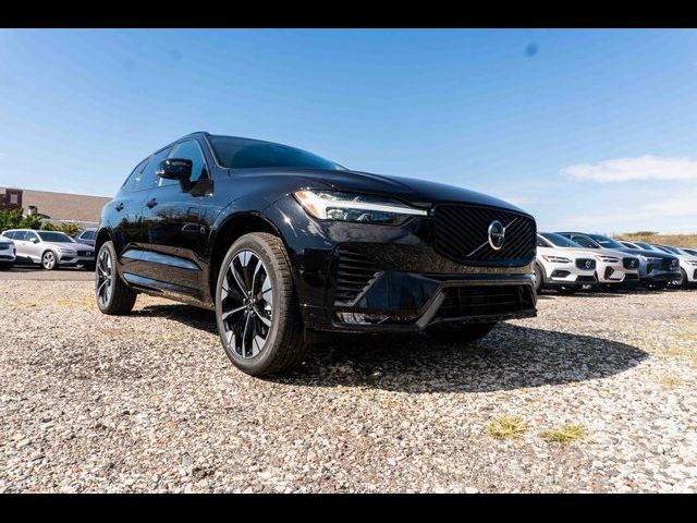 2026 Volvo XC60 Plus