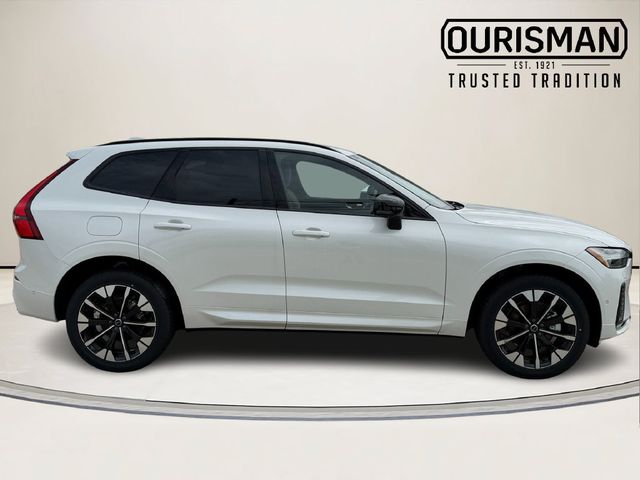 2026 Volvo XC60 Plus