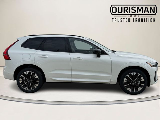 2026 Volvo XC60 Plus