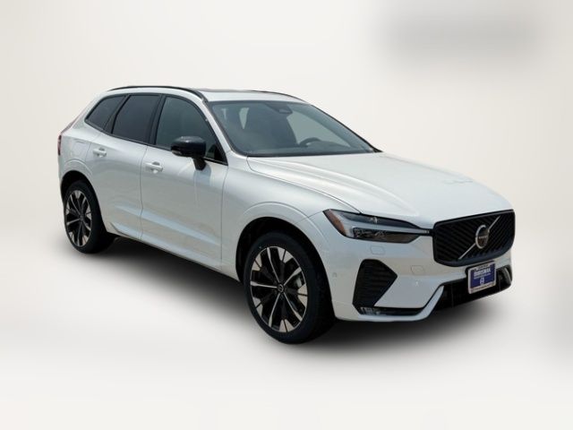 2026 Volvo XC60 Plus