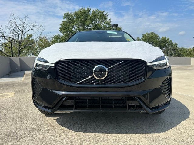 2026 Volvo XC60 Plus