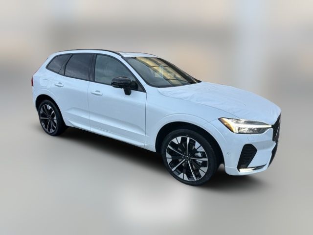 2026 Volvo XC60 Plus