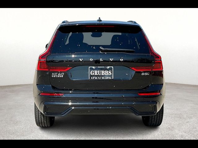 2026 Volvo XC60 Plus