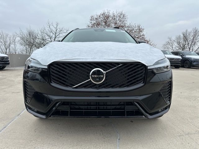 2026 Volvo XC60 Plus