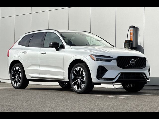 2026 Volvo XC60 Plus