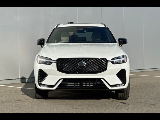 2026 Volvo XC60 Plus