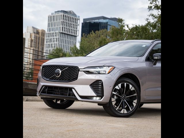 2026 Volvo XC60 Plus