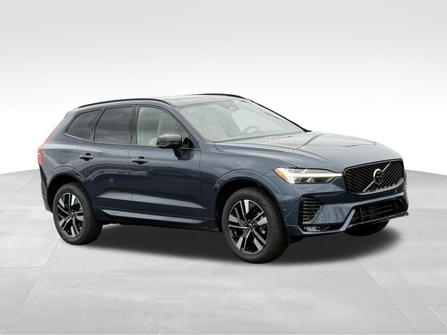 2026 Volvo XC60 Plus