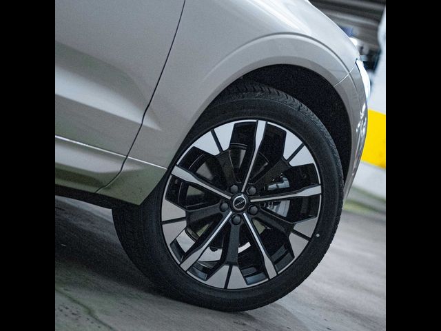 2026 Volvo XC60 Plus