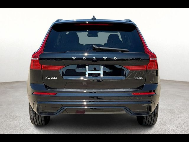 2026 Volvo XC60 Plus