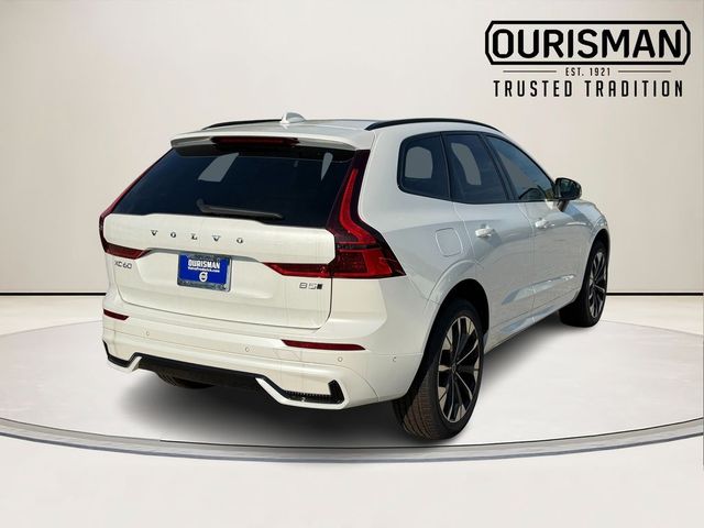 2026 Volvo XC60 Plus