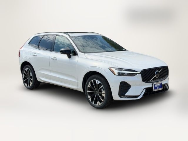 2026 Volvo XC60 Plus