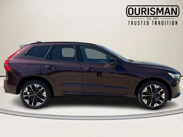 2026 Volvo XC60 Plus