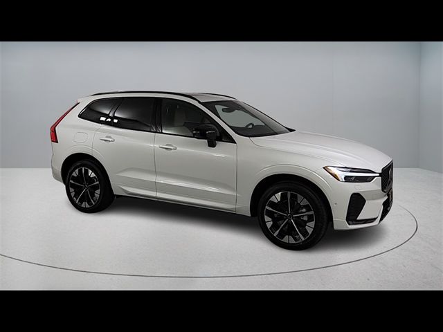 2026 Volvo XC60 Plus