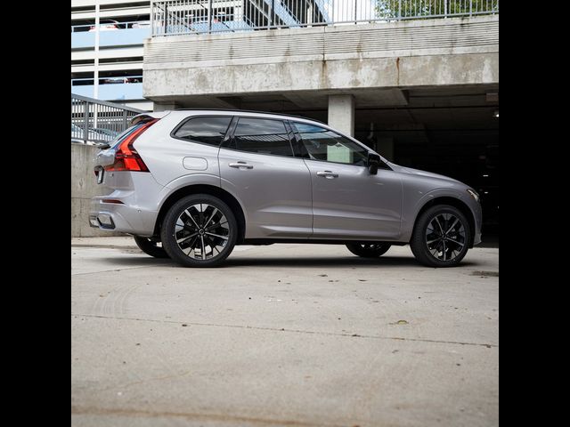 2026 Volvo XC60 Plus