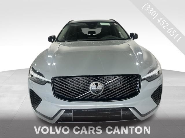 2026 Volvo XC60 Plus