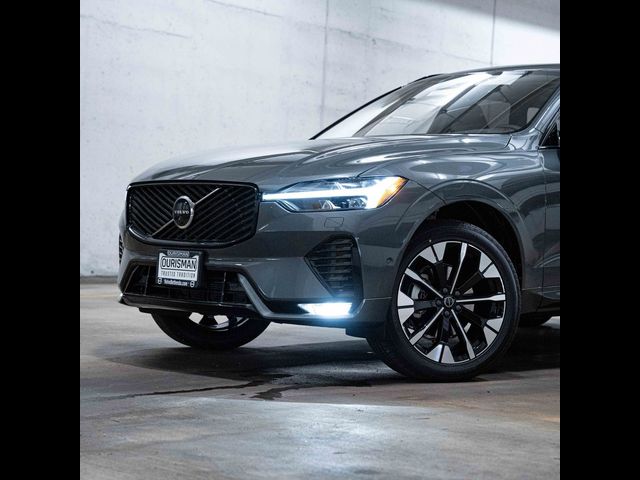 2026 Volvo XC60 Plus