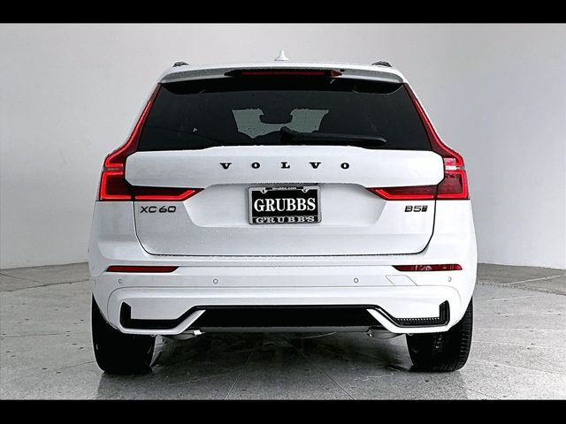 2026 Volvo XC60 Ultra Black Edition