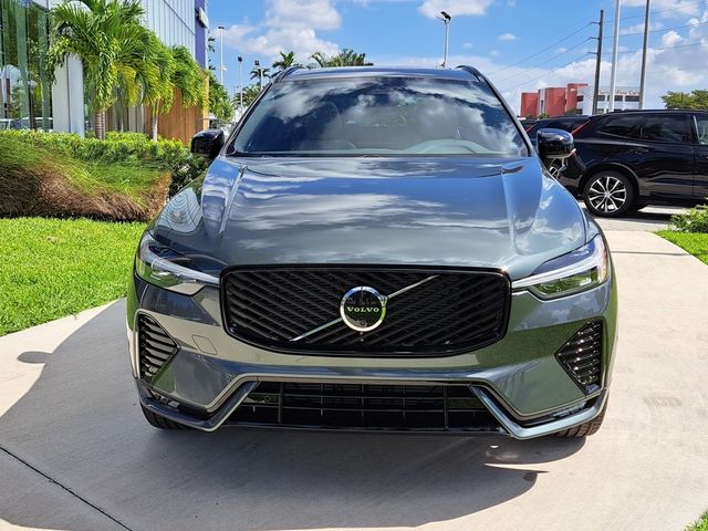 2026 Volvo XC60 Plus