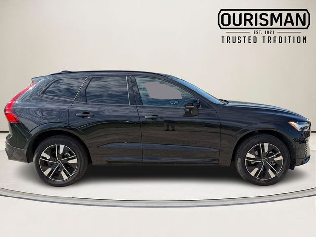 2026 Volvo XC60 Plus