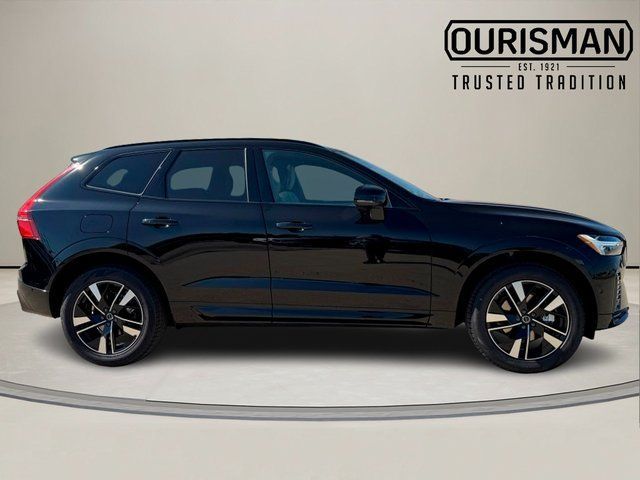 2026 Volvo XC60 Plus