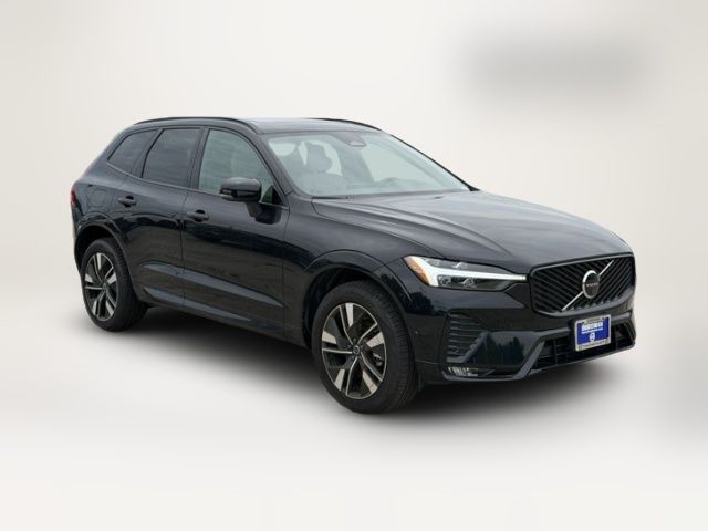 2026 Volvo XC60 Plus