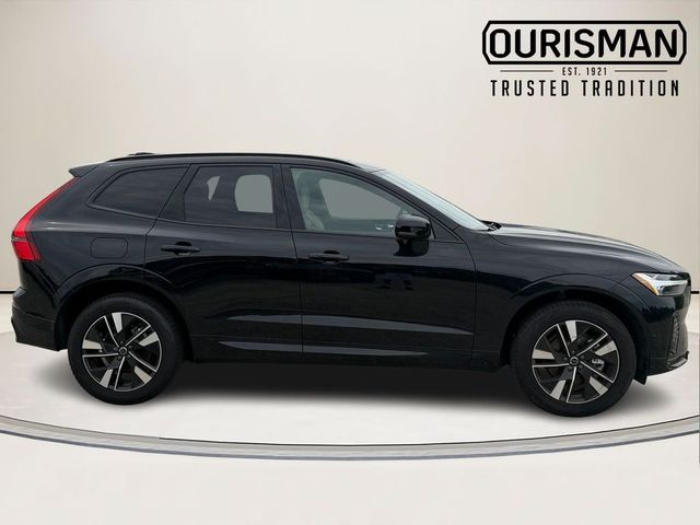 2026 Volvo XC60 Plus
