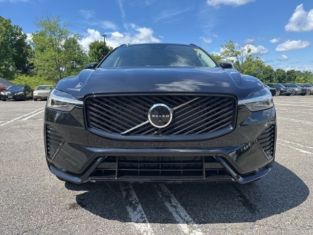 2026 Volvo XC60 Plus
