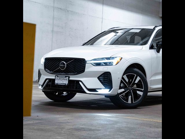 2026 Volvo XC60 Plus