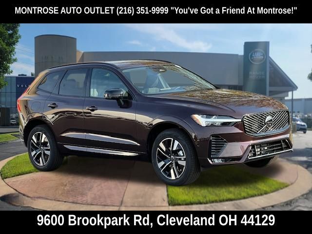2026 Volvo XC60 Plus