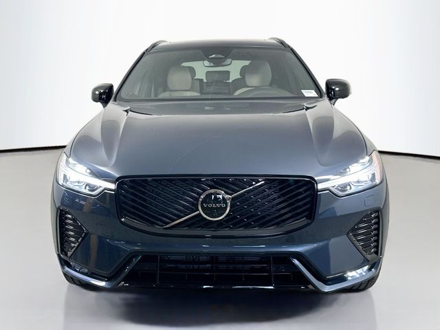 2026 Volvo XC60 Plus