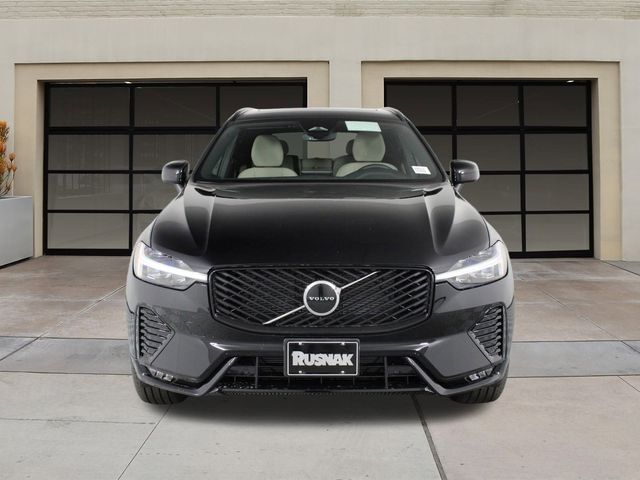2026 Volvo XC60 Core