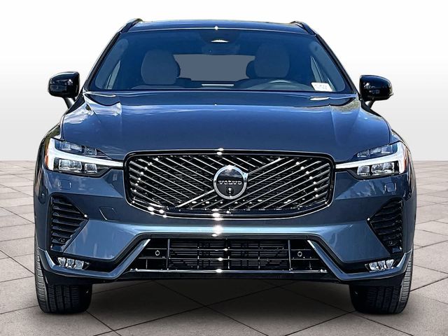 2026 Volvo XC60 Plus