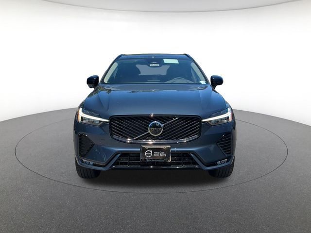 2026 Volvo XC60 Plus