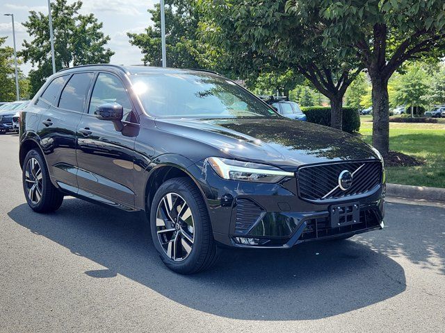 2026 Volvo XC60 Plus