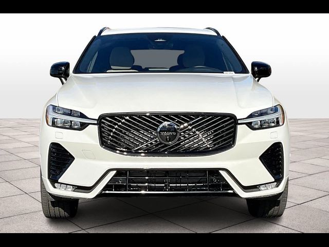 2026 Volvo XC60 Plus