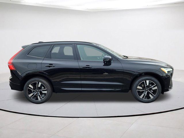 2026 Volvo XC60 Plus