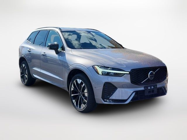 2026 Volvo XC60 Plus