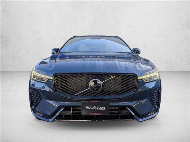 2026 Volvo XC60 Plus
