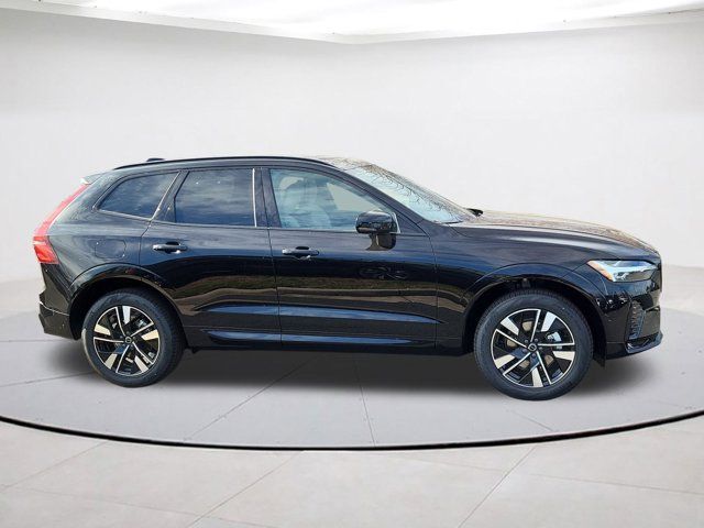 2026 Volvo XC60 Plus