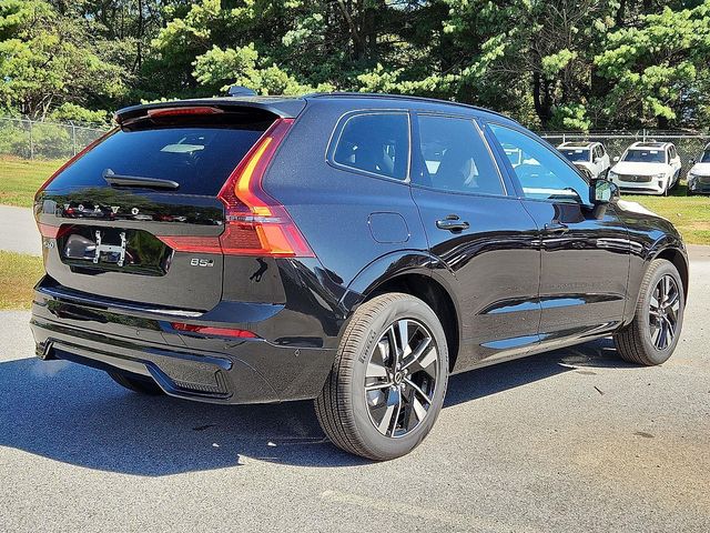 2026 Volvo XC60 Plus