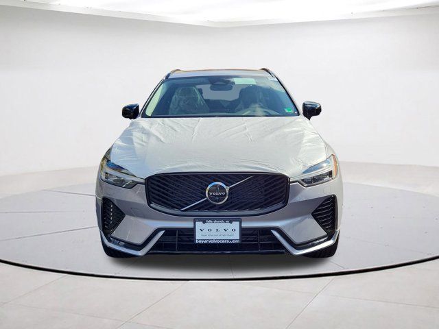 2026 Volvo XC60 Plus