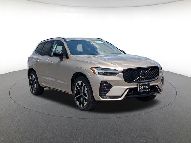 2026 Volvo XC60 Plus