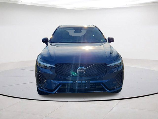 2026 Volvo XC60 Plus