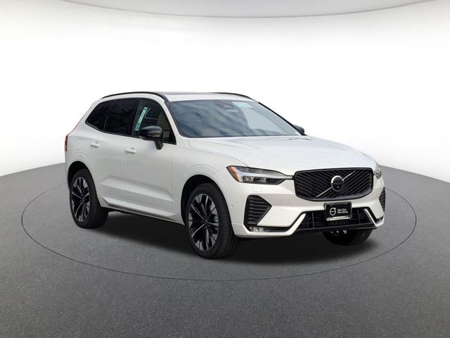 2026 Volvo XC60 Plus