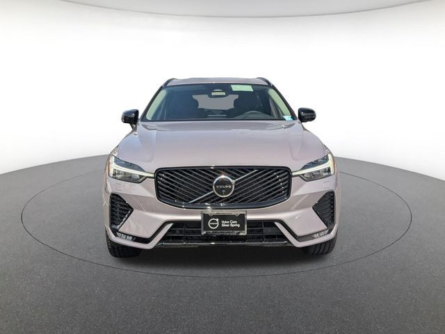 2026 Volvo XC60 Plus