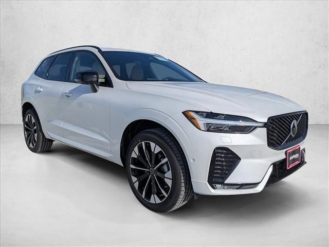 2026 Volvo XC60 Plus